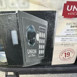 Electronic Safe  Brand New