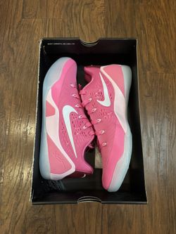 DS Kobe 9 “Kay Yow Think Pink” Size 8.5