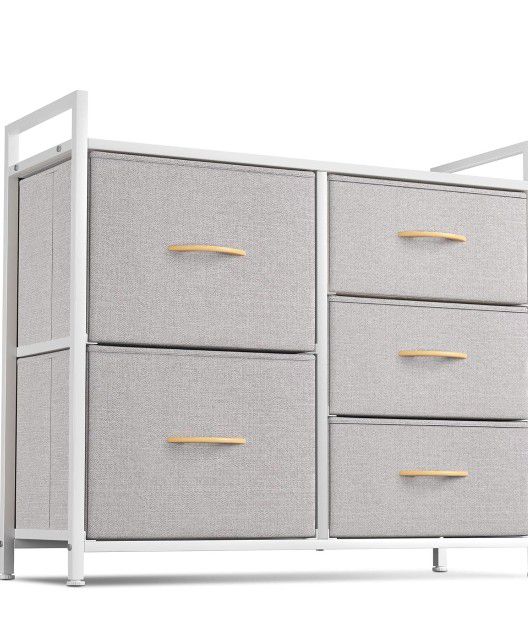 Dresser With Storage Drawers 