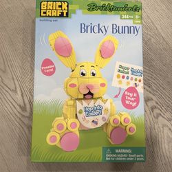 Lego Brickcraft Bricktanicals Bricky Bunny Building Kit - Easter Bunny Toy, Customizable Stickers, Collectible Display, Spring Gift