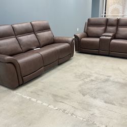 New Brown dual power recliners leather sofa/loveseat with power headrest and Lumbar