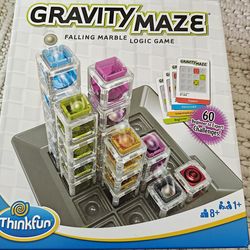 Gravity maze