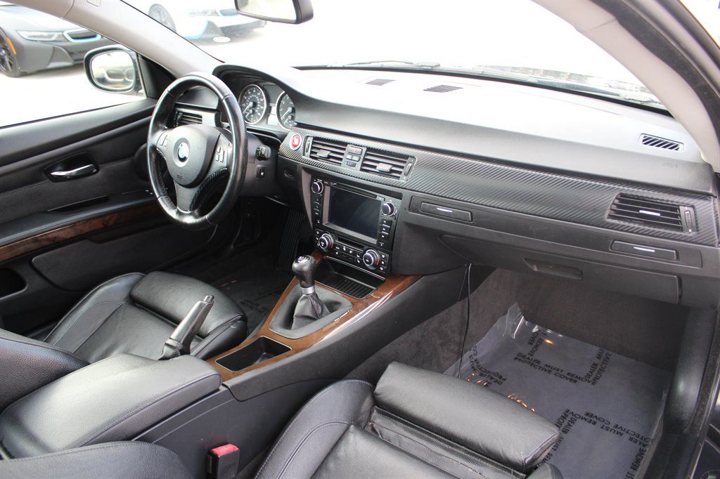 2011 BMW 3 Series