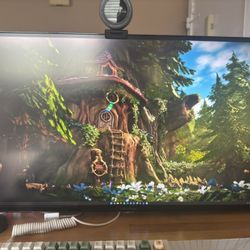 32” 4K LG GAMNG MONITOR 160hz