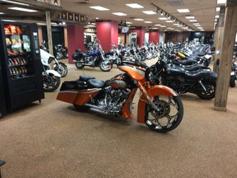Custom 2011 Harley Davidson Street Glide CVO