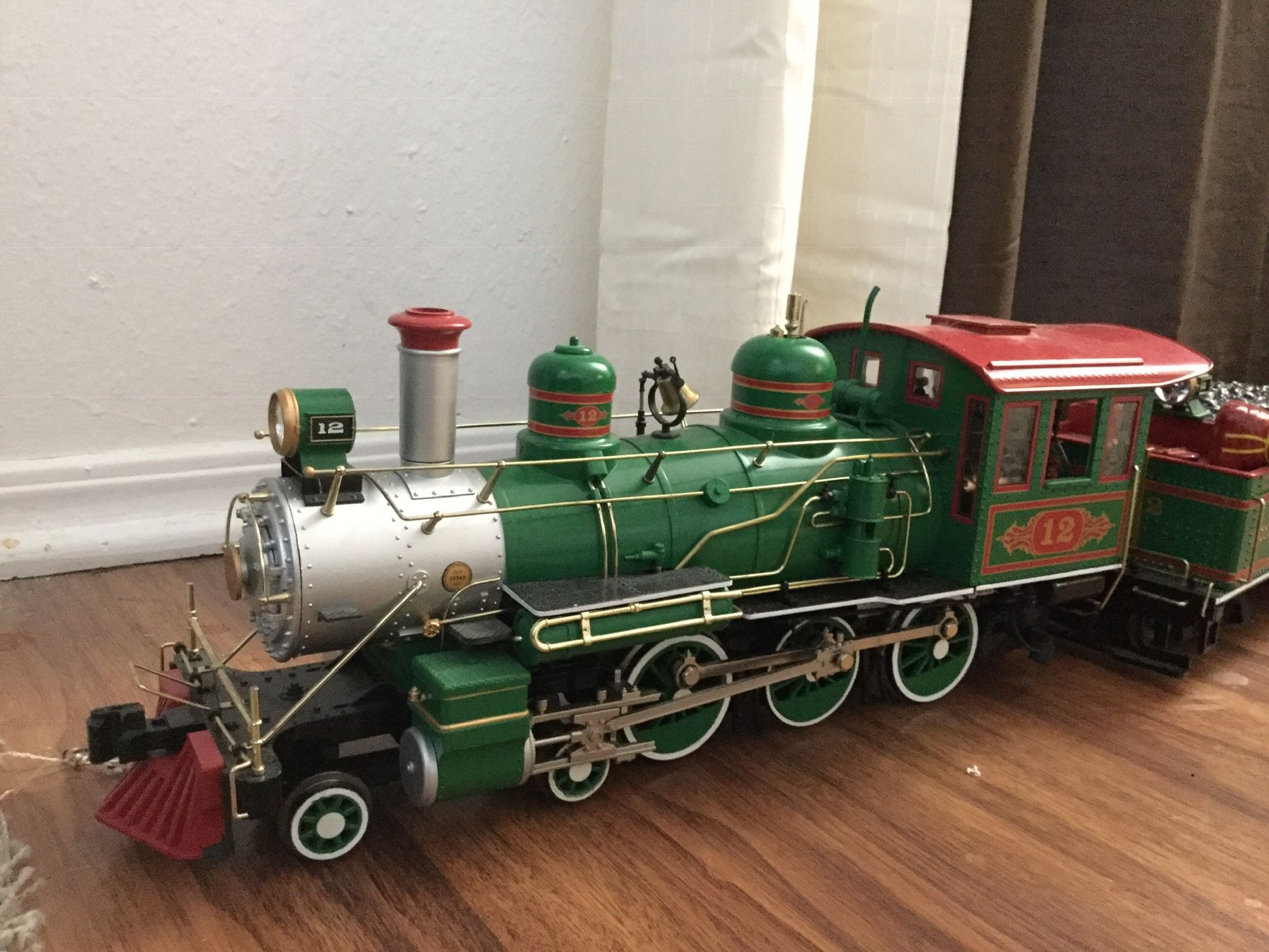 Bachmann Christmas Train G Scale North Pole 90054 4-6-0