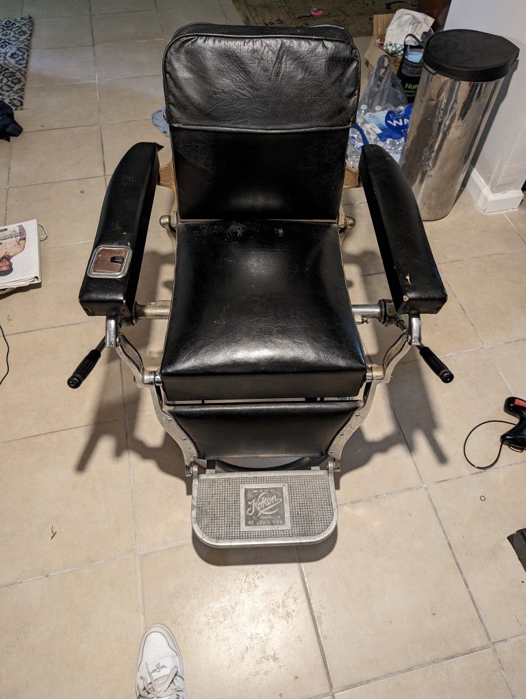 Antique Koken Barber Chair 