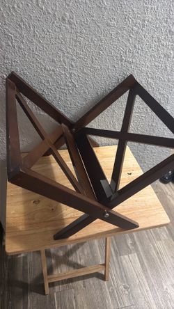 Magazine Stand