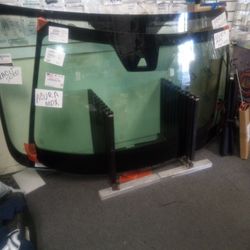 Windshield 