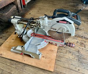 Craftsman 10” Miter Saw.!.