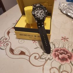 Nuevo Reloj Invicta