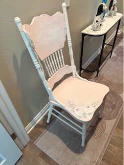 Shabby-chic side chair