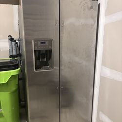 GE refrigerator