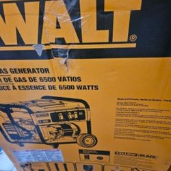 Dewalt 6500 W Gas Powered Generator