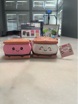 S’mores squishy Pink and White available