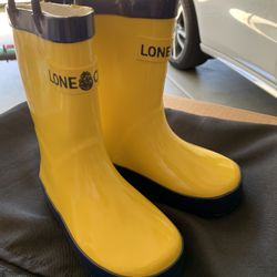 Toddlers Size 8 Rain Boots 