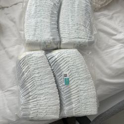 Newborn Pamper Diapers