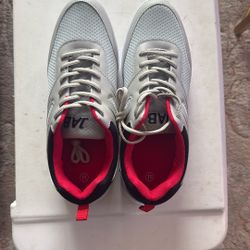 Men’s Shoes 