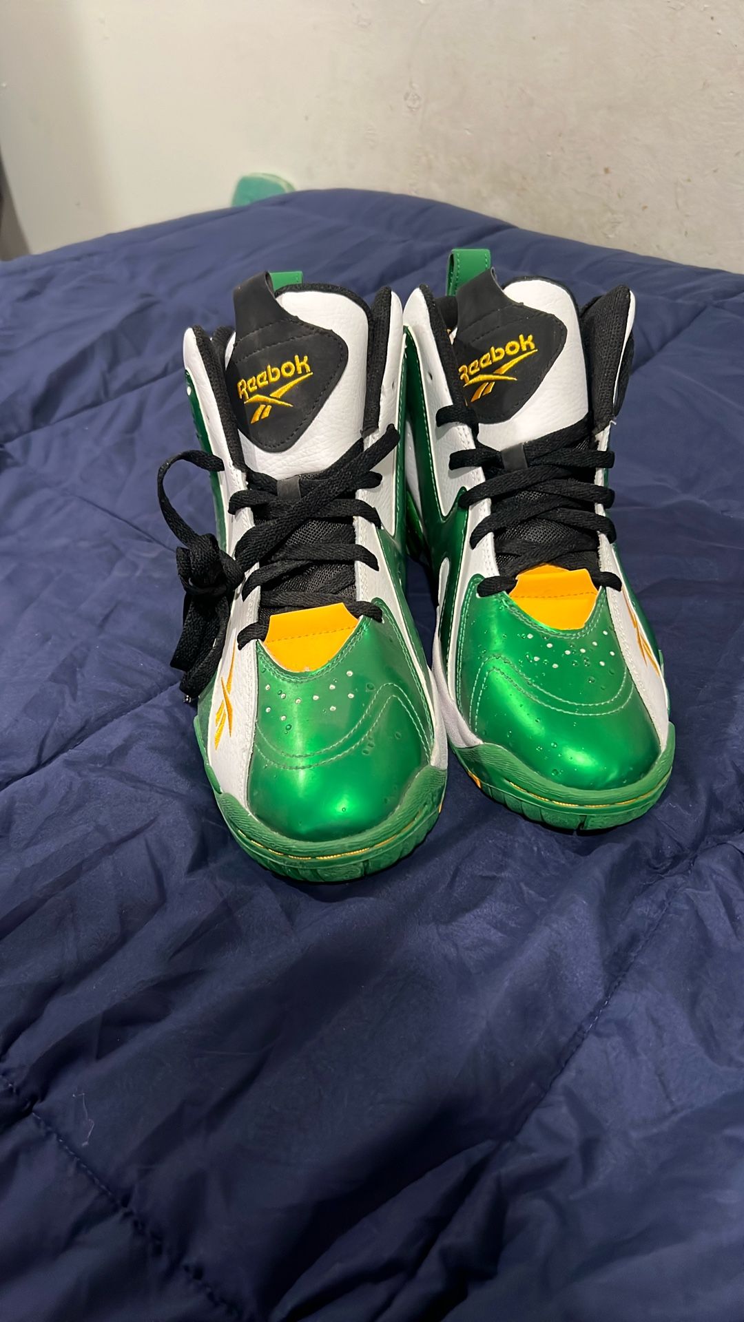 reebok hurrikaze 2 seattle supersonics