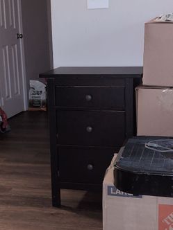 Night stand