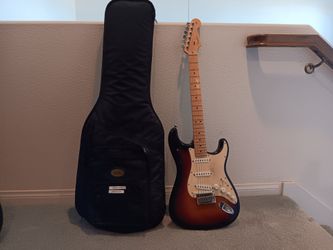 FENDER AMERICAN  VG STRATOCASTER