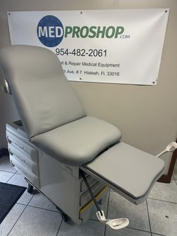 Midmark 604 Exam Table Refurbished 