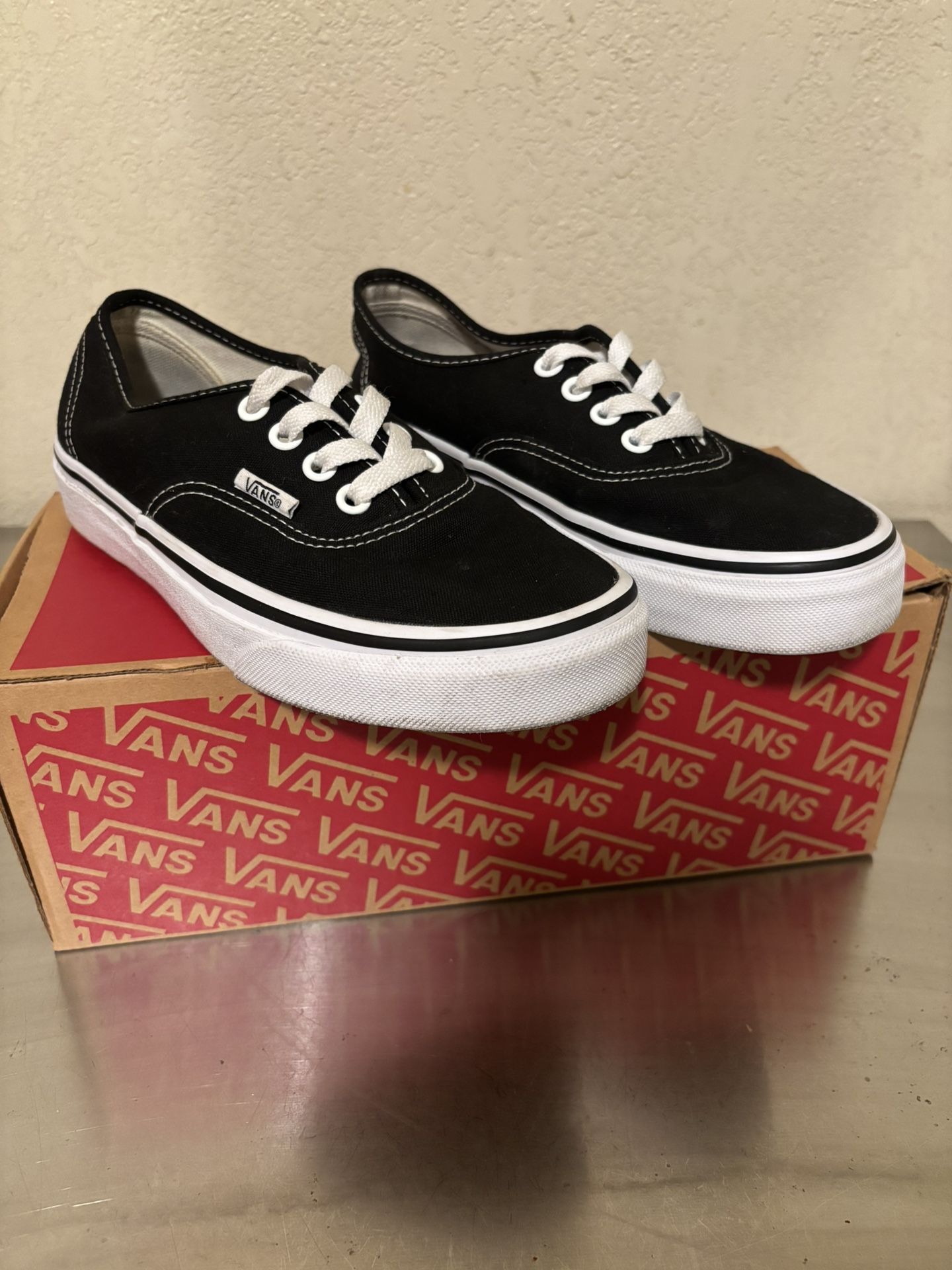 New Vans Authentic