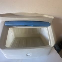 Plastic Toy Storage 