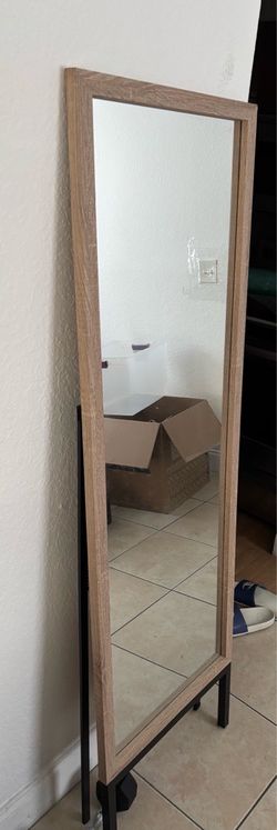 Mirror in excellent condition