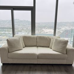 Lindyn 2-Piece Modular Loveseat