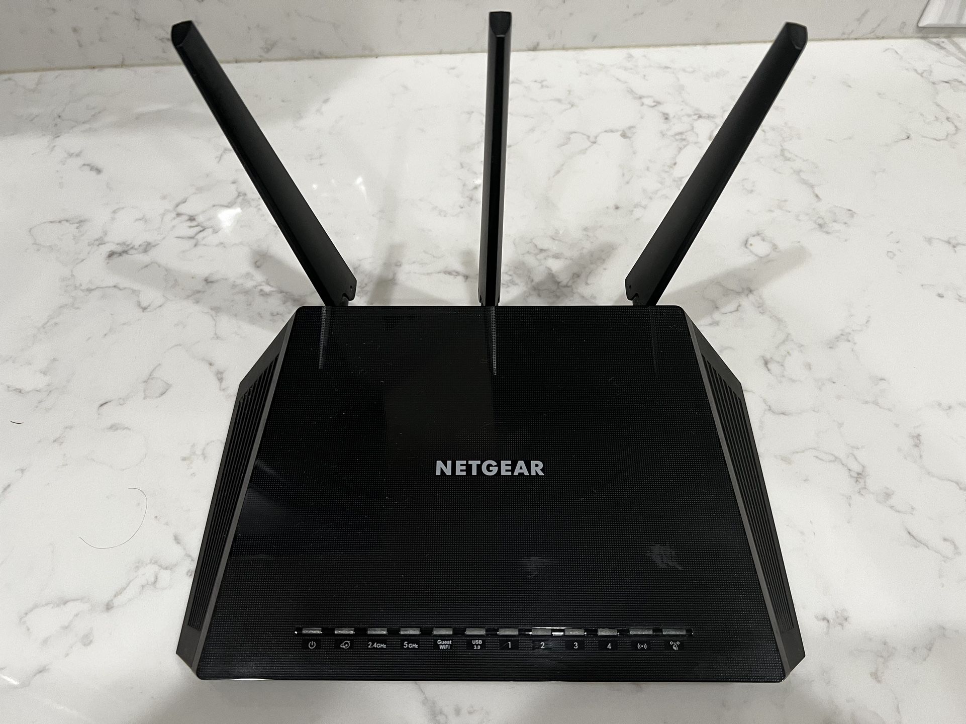 NETGEAR - Nighthawk AC2600 Smart WiFi Router