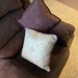 Decorative Throw Pillows
