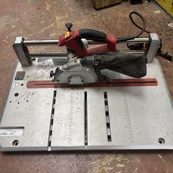 Skil 7 Amp 4-3/8” Flooring Saw