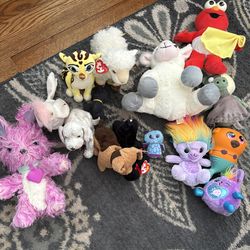 Batch Of Stuffed Animals.
