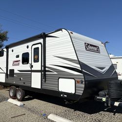 2020 Coleman lantern 215BHWE