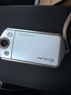 Casio Exilim TR350 Digital Camera White