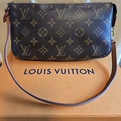 Louis Vuitton Pochette Shoulder Bag
