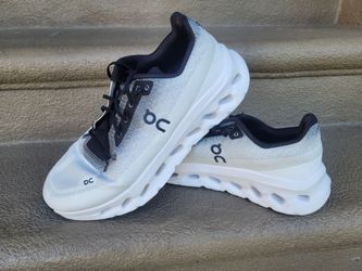 On Running Cloudsurfer Sneakers size 11