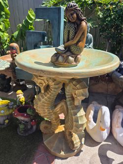 Bird baht with mermaid For Sale