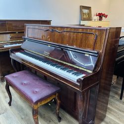 Story Clark Prelude Upright Piano-600$