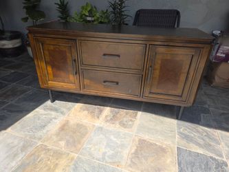 Small dresser/TV stand