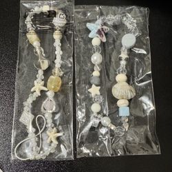 Wristlets Read Details Below 👇🏻 