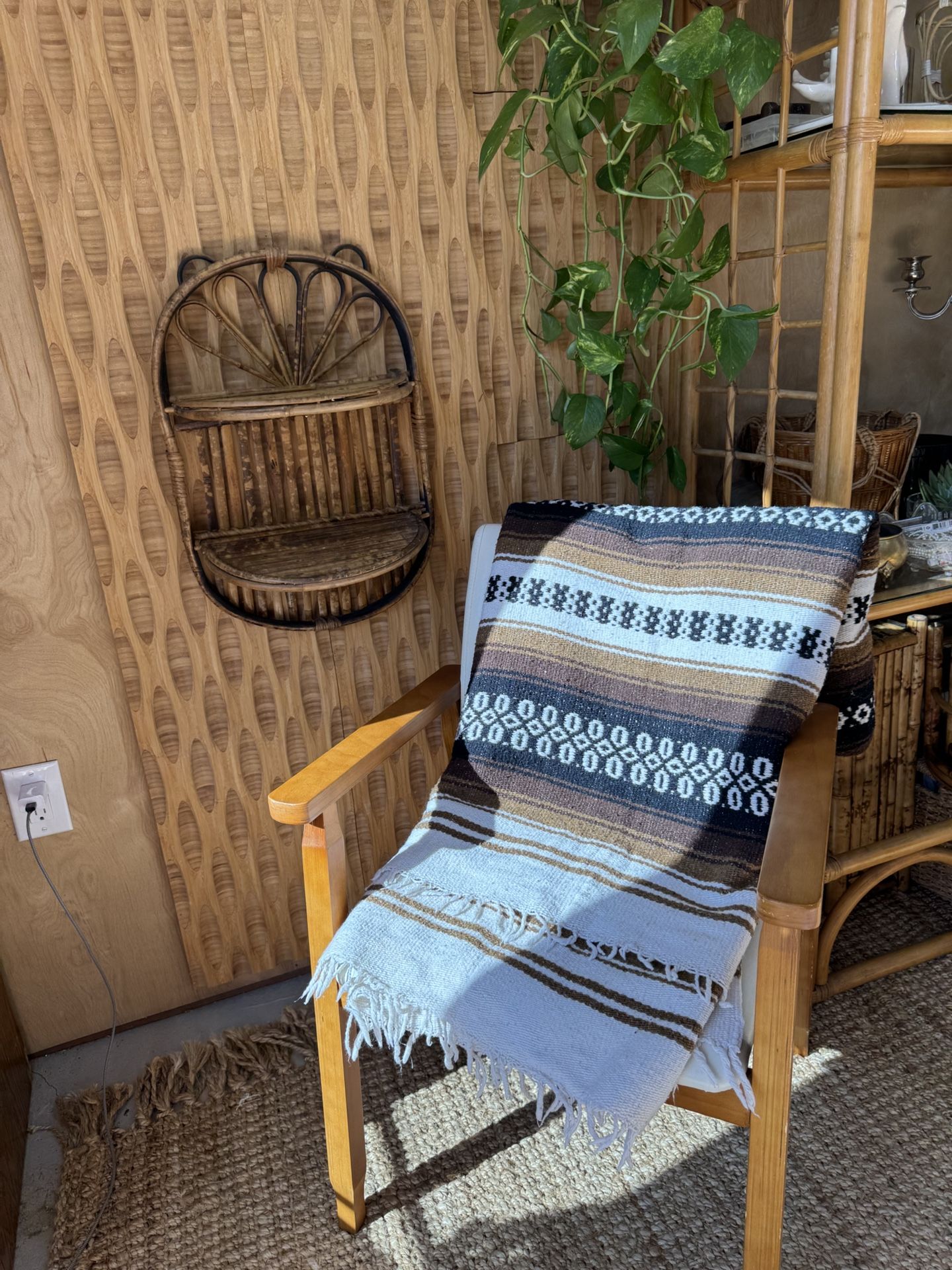 Vintage Mexican Blanket Throw Camp Beach Picnic Accent Brown Black White Geometric Stripe Tassel