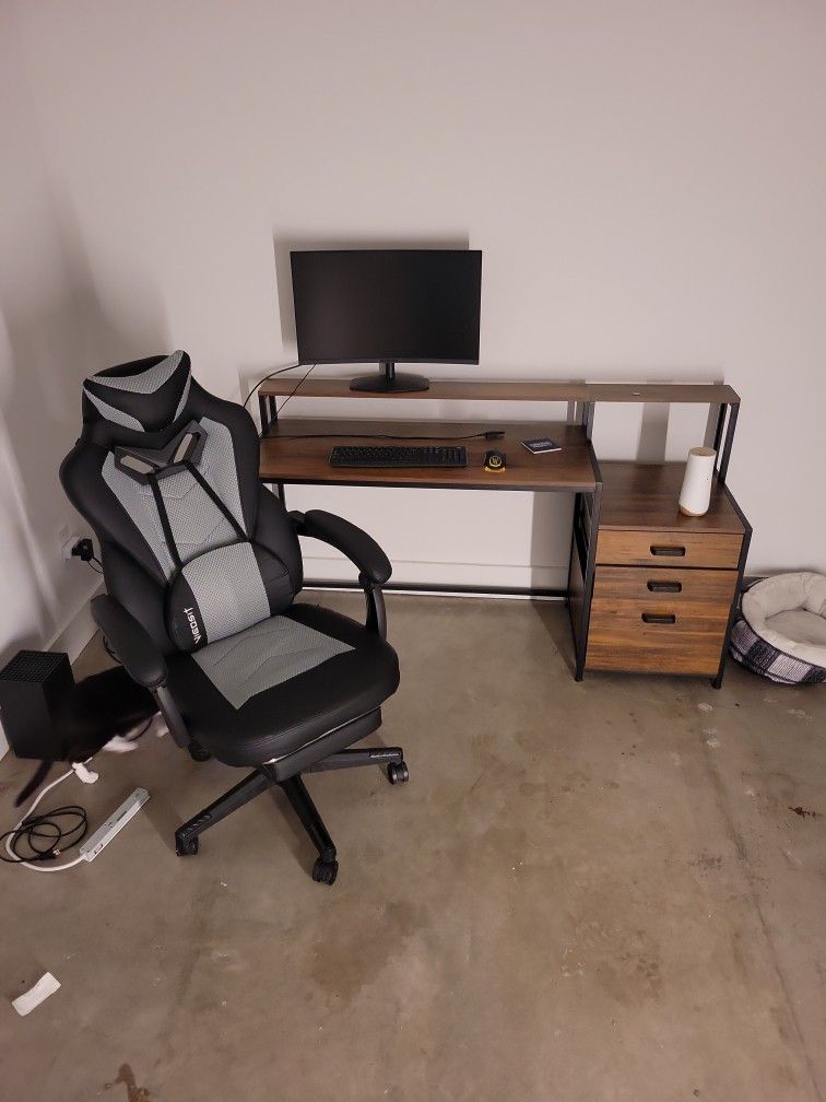 Desk + Ergonomic Gaming Chair Set – Gently Used