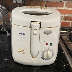 TEFAL Multi Fry Family Size Deep Fat Fryer with Basket