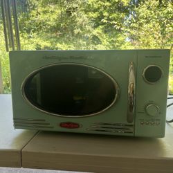 Retro Microwave