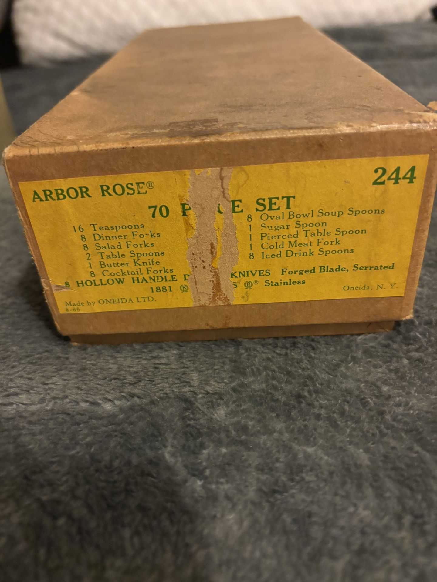 vintage Oneida “Arbor Rose” 70-Piece Flatware Set —