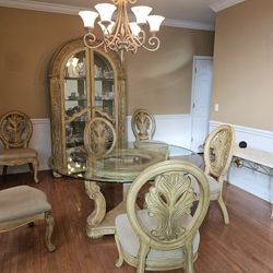 Beautiful Dining Room Set