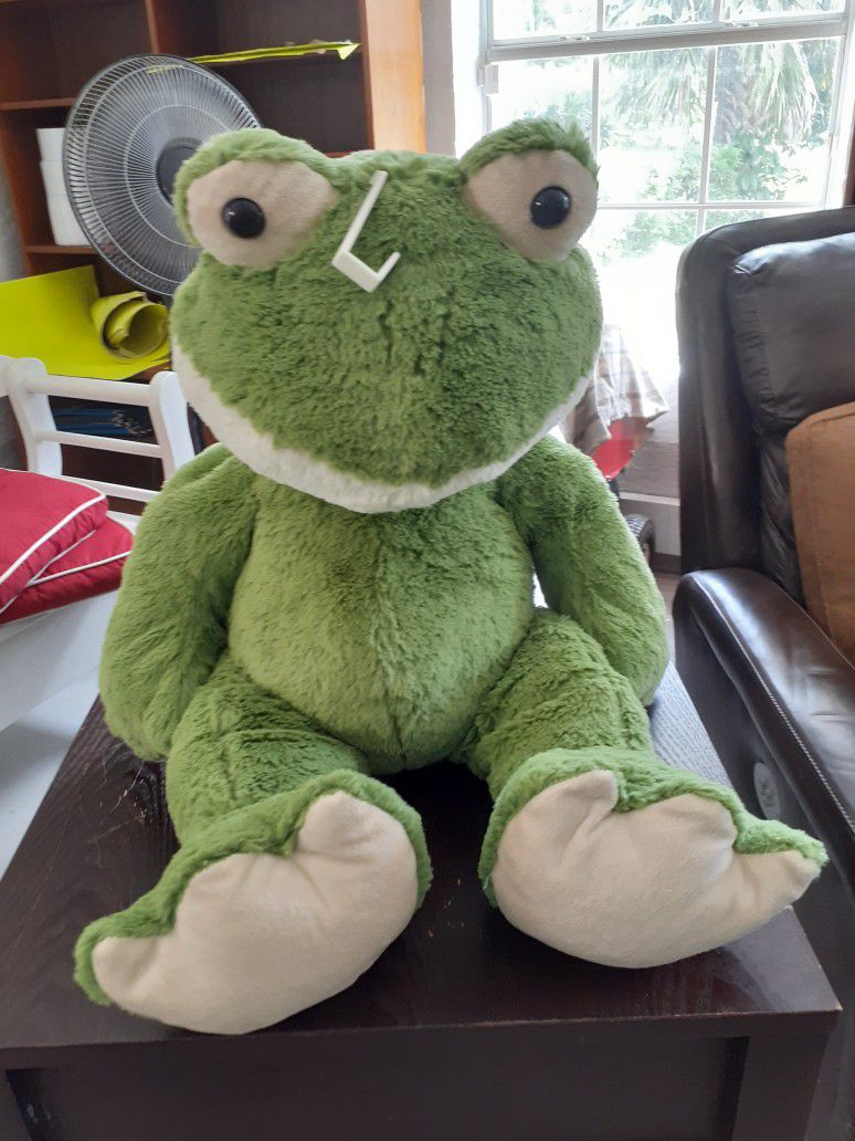 Large Green Stuffed Frog New