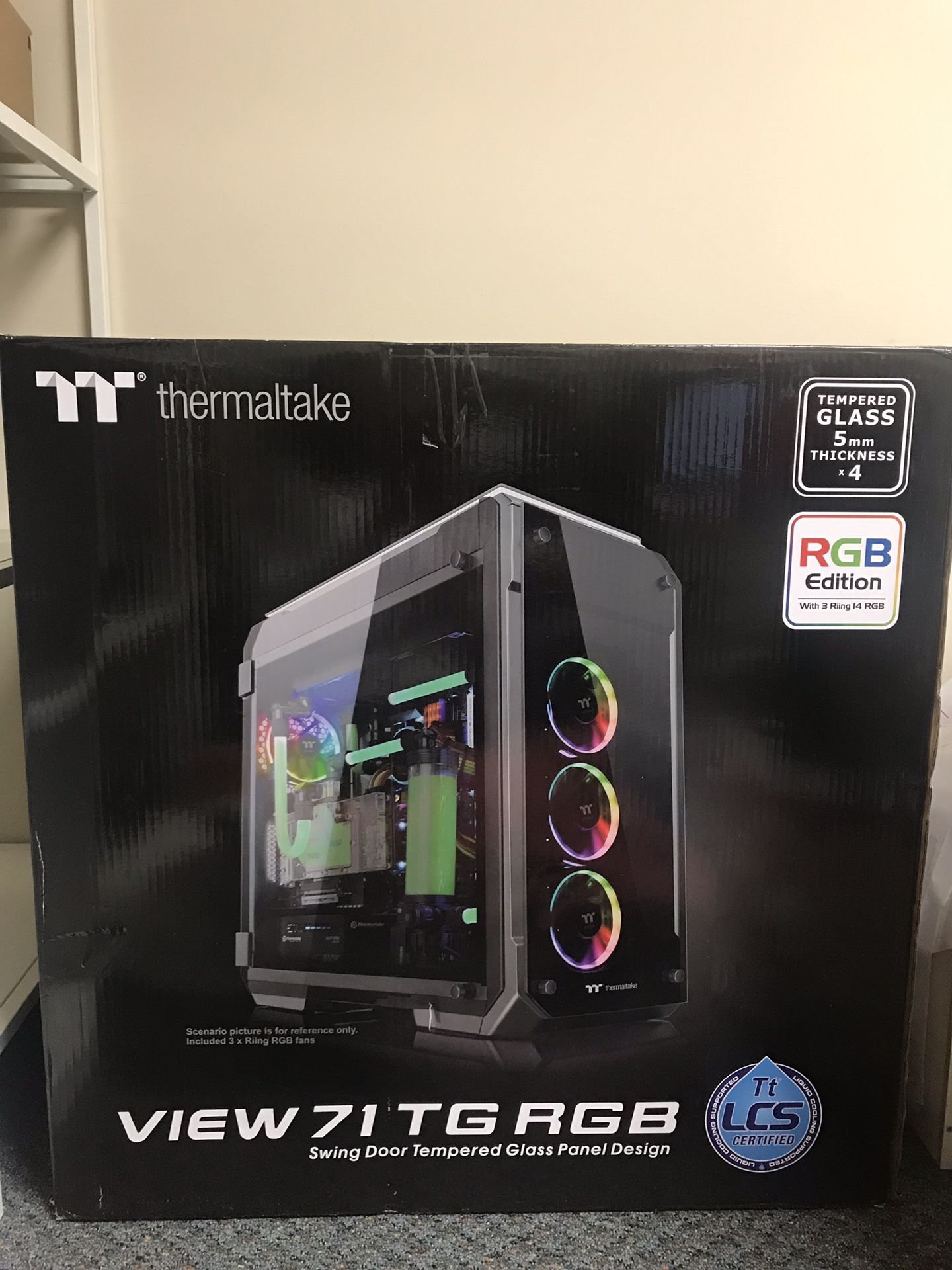 Thermaltake CA117 00F1WN01 View 71 RHB 4 sided Tempered Glass swing door display Full Tower Case